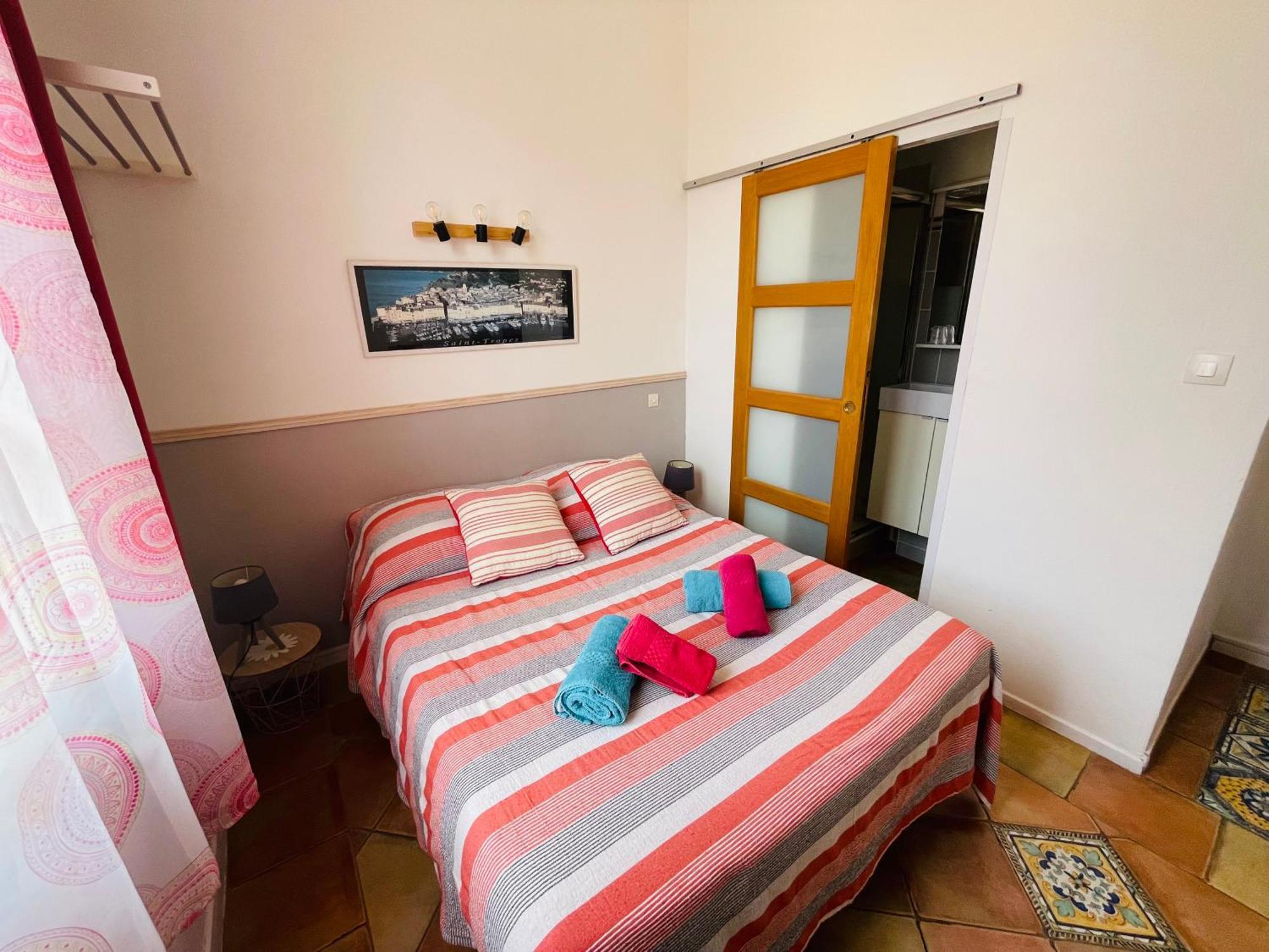 Hotel L'Escale Au Soleil Saint Aygulf Zewnętrze zdjęcie