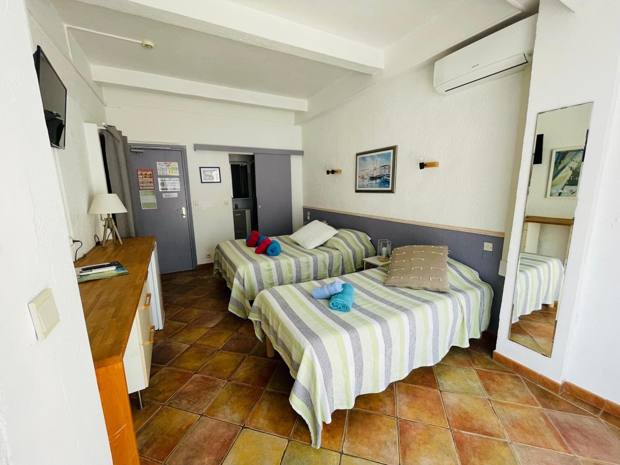 Hotel L'Escale Au Soleil Saint Aygulf Zewnętrze zdjęcie