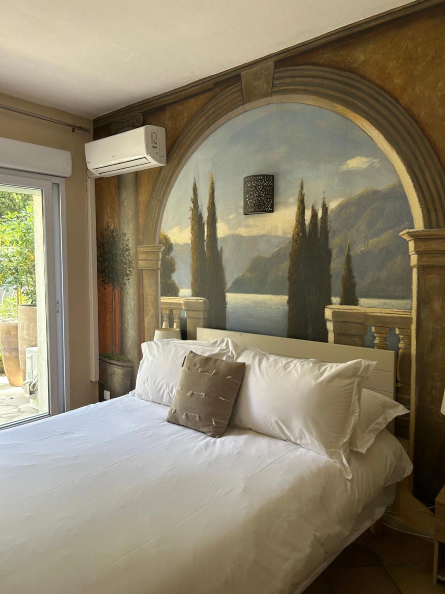 Hotel L'Escale Au Soleil Saint Aygulf Zewnętrze zdjęcie